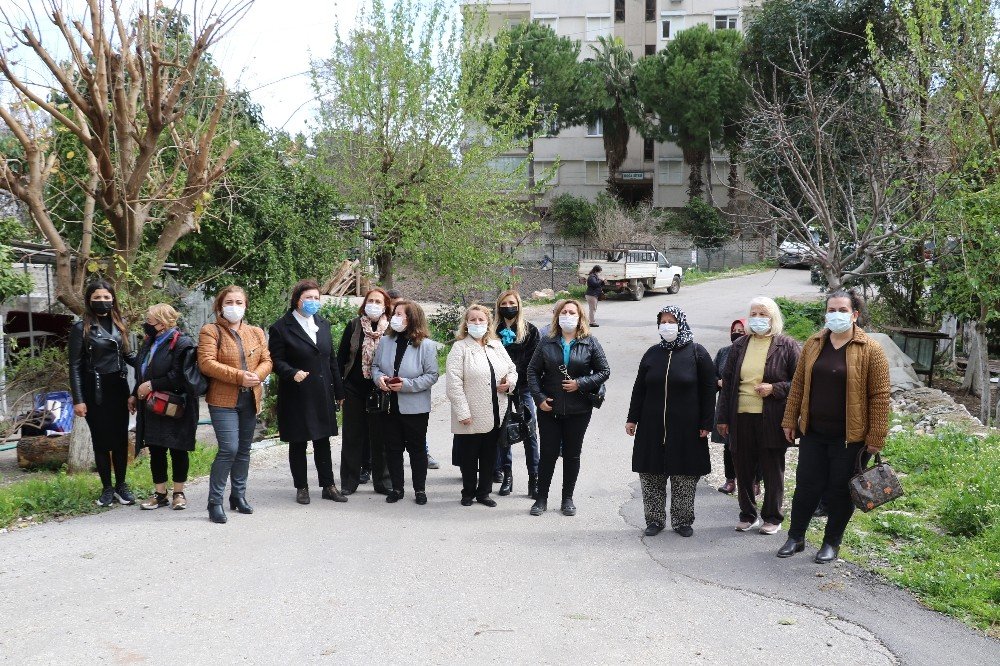 Ali’den geriye bir gün önce ağabeyleriyle çekilen fotoğrafı kaldı