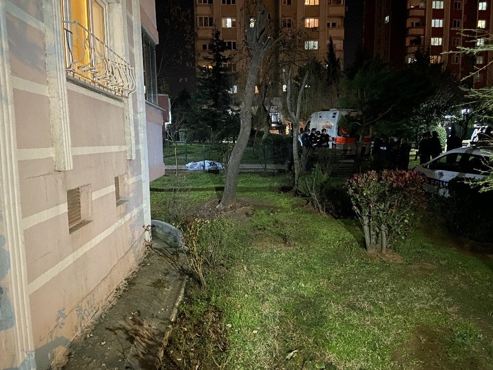 Emekli subay borcu yüzünden kavga ettiği eşini öldürdü