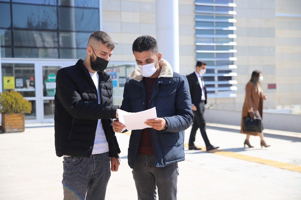 Sıfır aldığı otomobil ayıplı çıktı! Davayı kazansa da sonuç alamadı