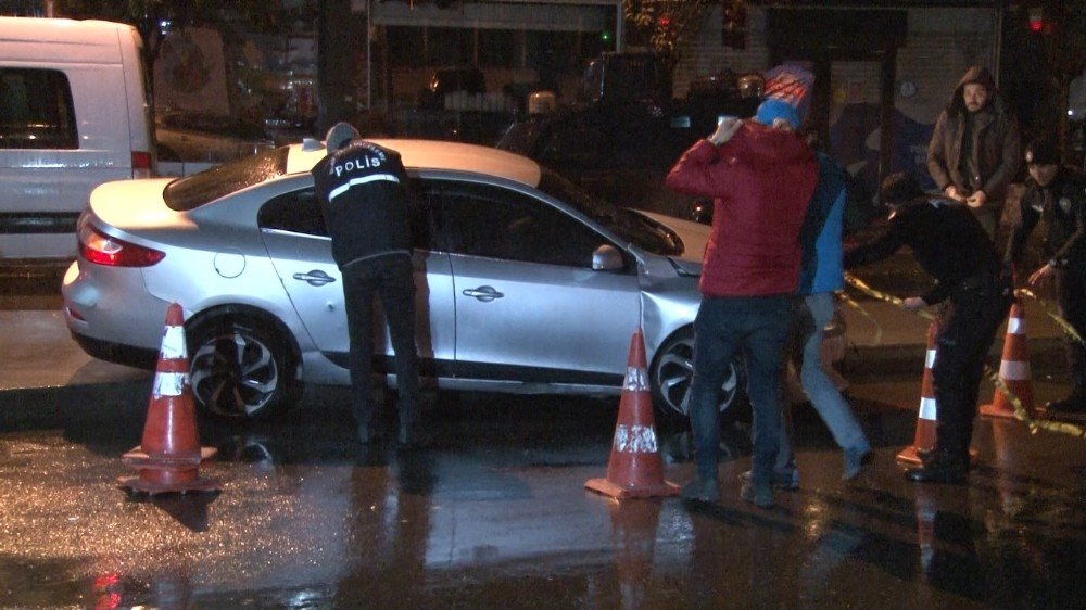 İstanbul'da hareketli dakikalar! Uzun namlulu silahlar ile kurşun yağmuruna tuttular