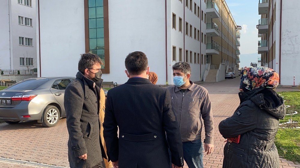 KYK yurdunda gaz sızıntısı! Öğrenciler tahliye edildi