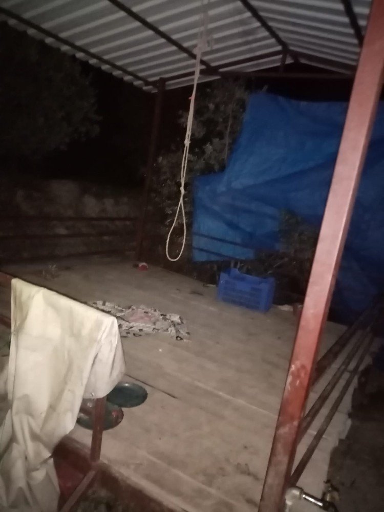 Salıncağın ipi boynuna dolandı! 10 yaşındaki Melek hayatını kaybetti