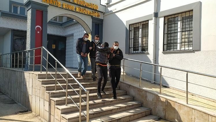 Sevgilisini sokak ortasında darp etmişti! Serbest bırakıldı
