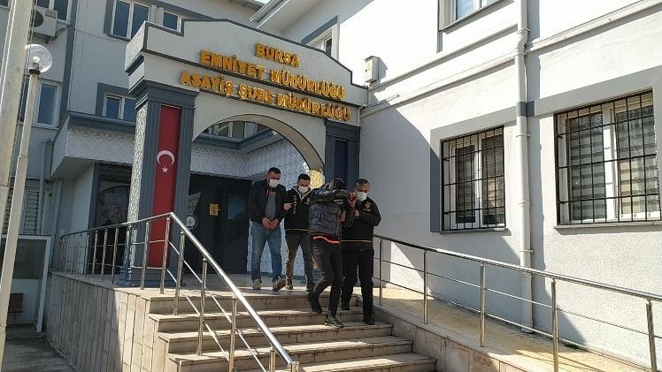 Sevgilisini sokak ortasında darp etmişti! Serbest bırakıldı