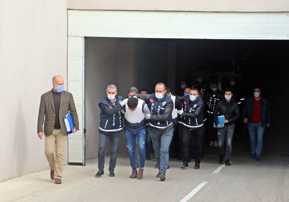 Bir evin çatısında ölü bulunmuştu! Mervenur Polat cinayetiyle ilgili 5 zanlı tutuklandı