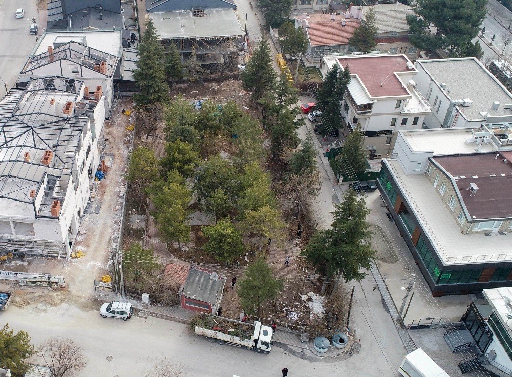 Konya Meram'da parklar yeniden hayat buluyor