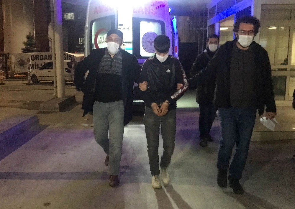 Konya'da suçüstü yakalanan oto faresi bakın büyüyünce ne olacakmış?