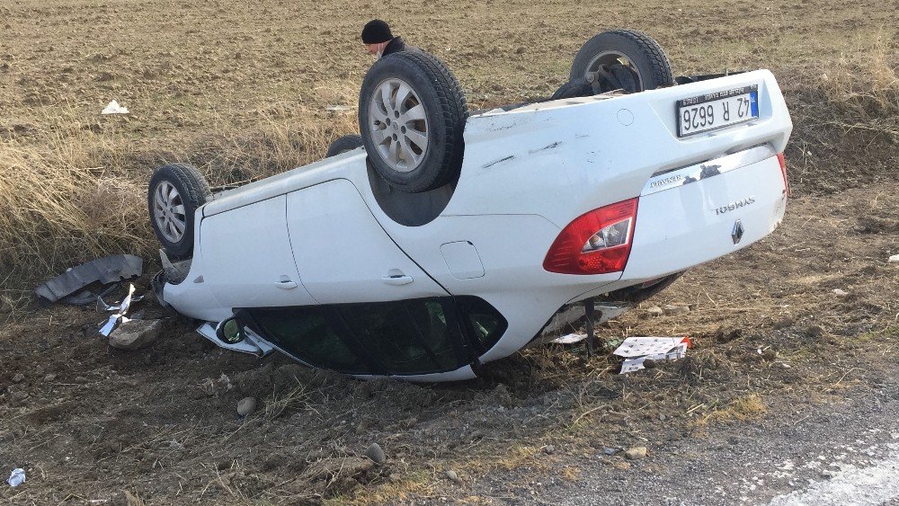 Konya'da otomobil takla attı!