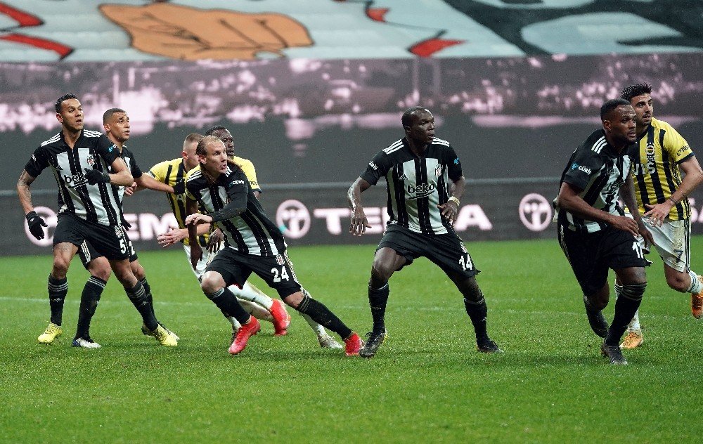 Beşiktaş - Fenerbahçe derbisi beraberlikle tamamlandı