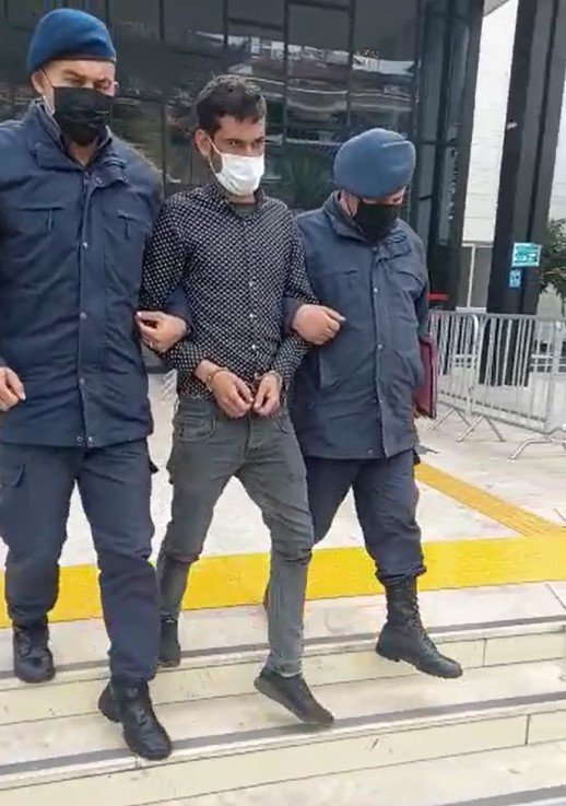 Alanya'nın belalısı yakayı yürürken ele verdi