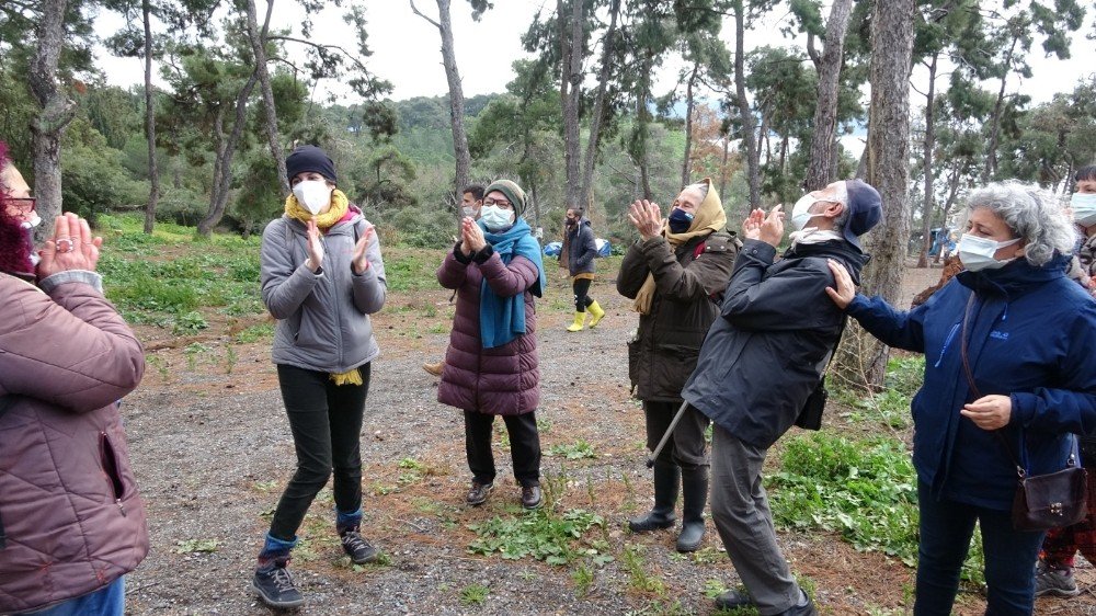 İstanbul Adalar'da dozerli protesto