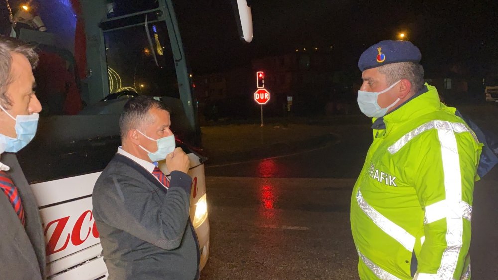 D-655 yolunda heyelan! Ağır tonajlı araçların geçişi durduruldu