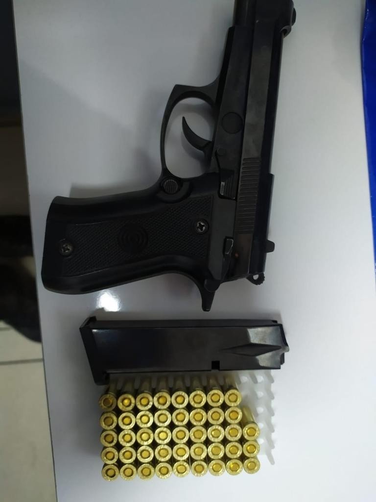 610 ekip ve 90 motor huzur uygulaması yaptı! 487 aranan şahıs ve 30 ruhsatsız silah yakalandı