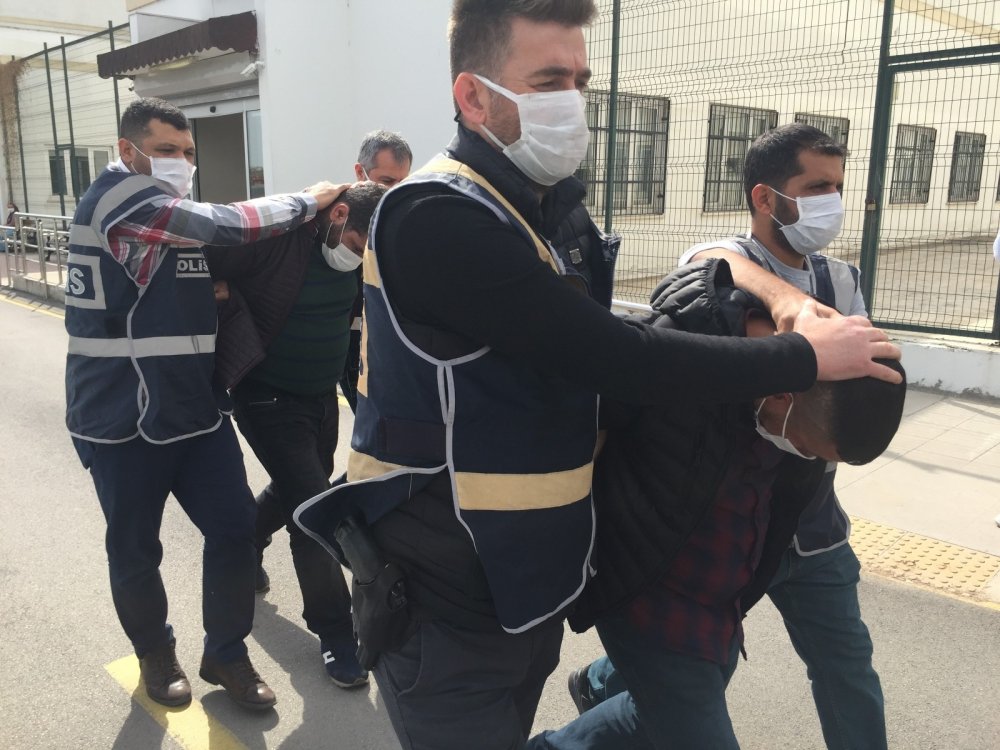 Olası faciayı Adana polisi önledi! Kaleşlerle basacaklardı