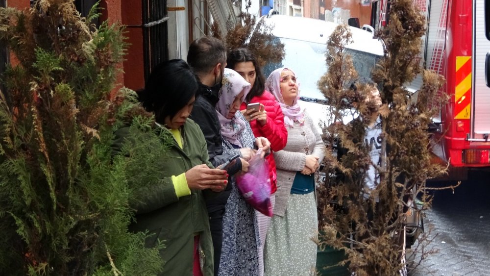 Beyoğlu’nda patlama! Büyük panik yaşandı