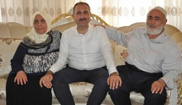 Adalet Bakanı Gül’ün annesi dualarla uğurlandı