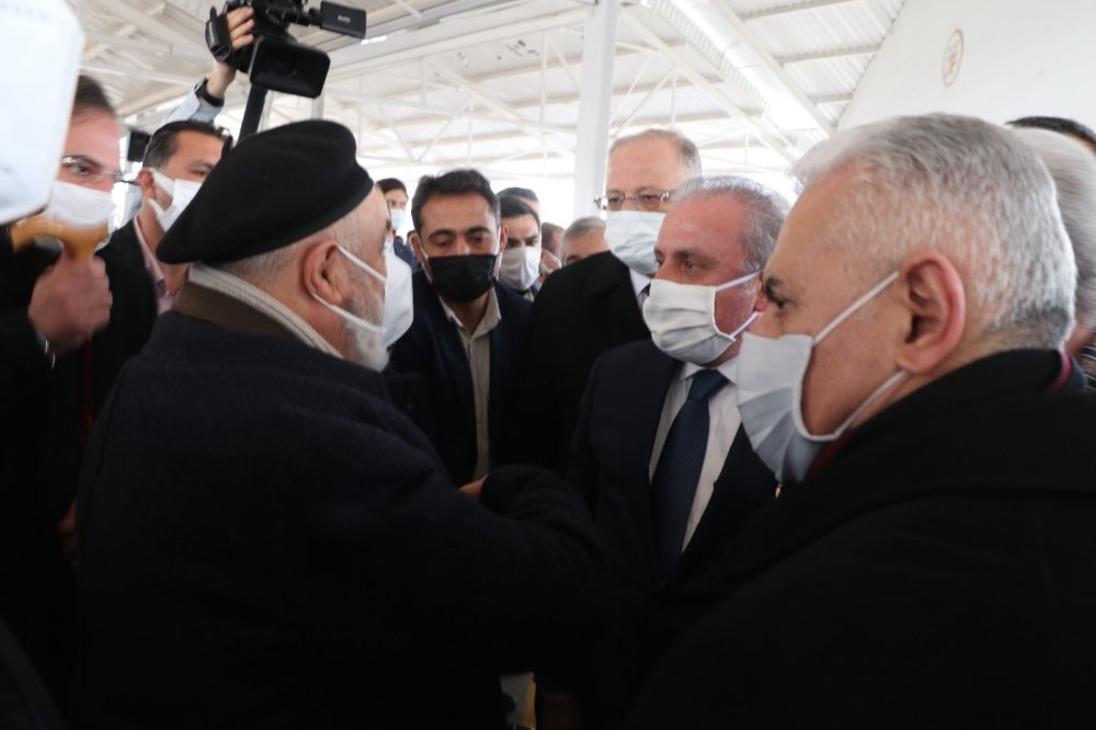 Adalet Bakanı Gül’ün annesi dualarla uğurlandı