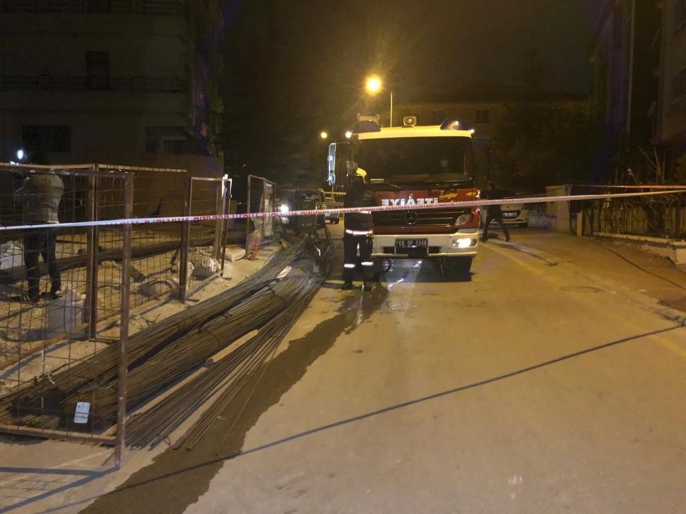 Çökme tehlikesi bulunan apartman tahliye edildi!