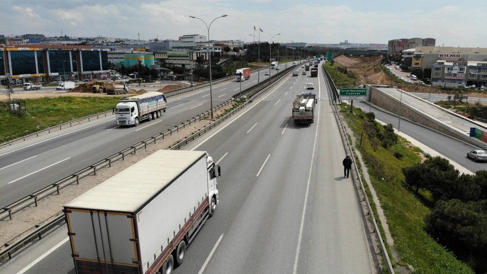 İki yıl evli kaldı hayatı kaydı! Nafaka mağduru adam sesini duyurmak için Ankara’ya yürüyor