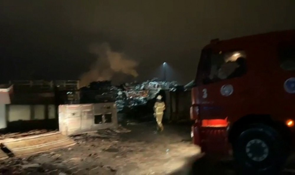 Bursa'da gökyüzünü alevler aydınlattı