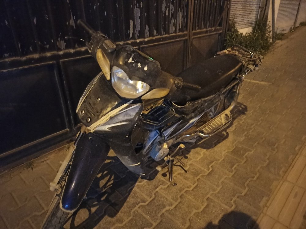 Motosiklet hırsızları 30 dakika yakalandı