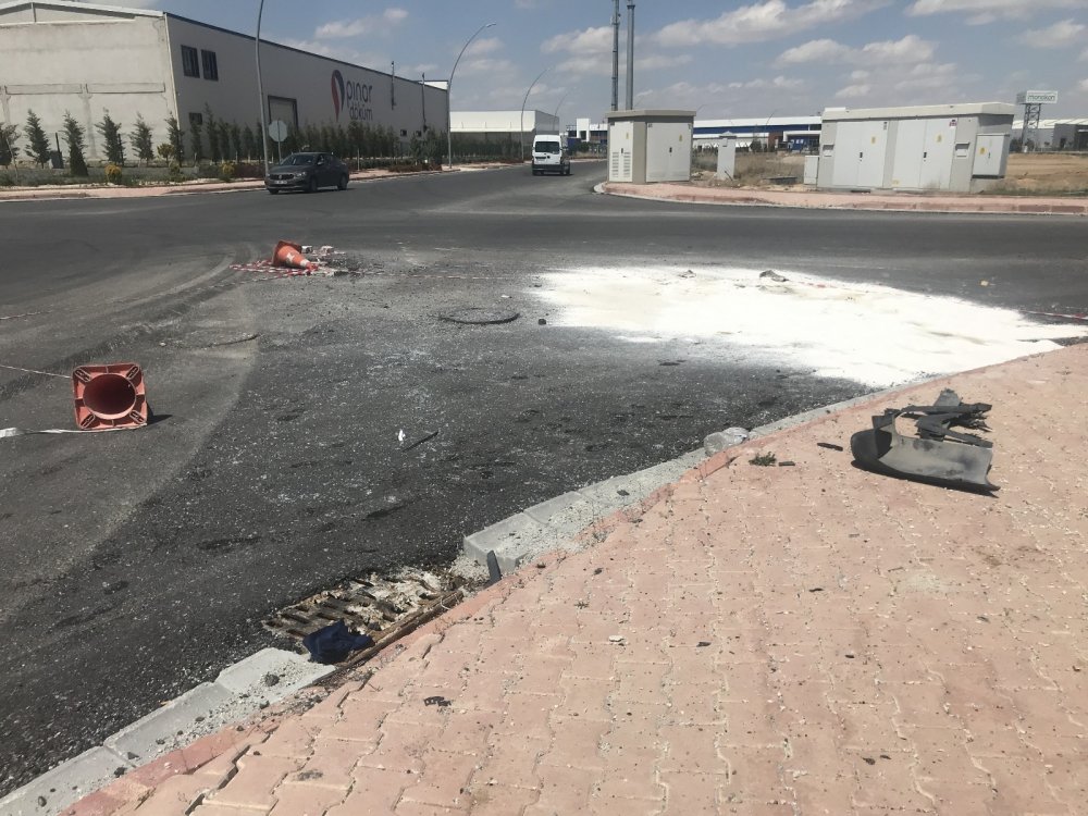 Konya’da kavşakta çarpışan araçlar böyle devrildi