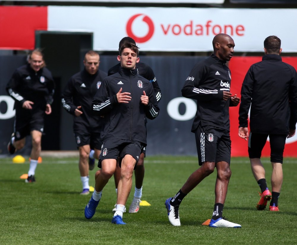 Beşiktaş'ta Konyaspor'u yakından ilgilendiren mücadelenin hazırlıkları başladı