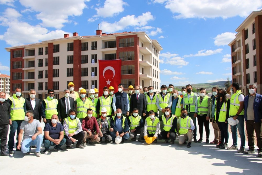 Bakan Kurum'dan Kanal İstanbul ve deprem iddialarına cevap