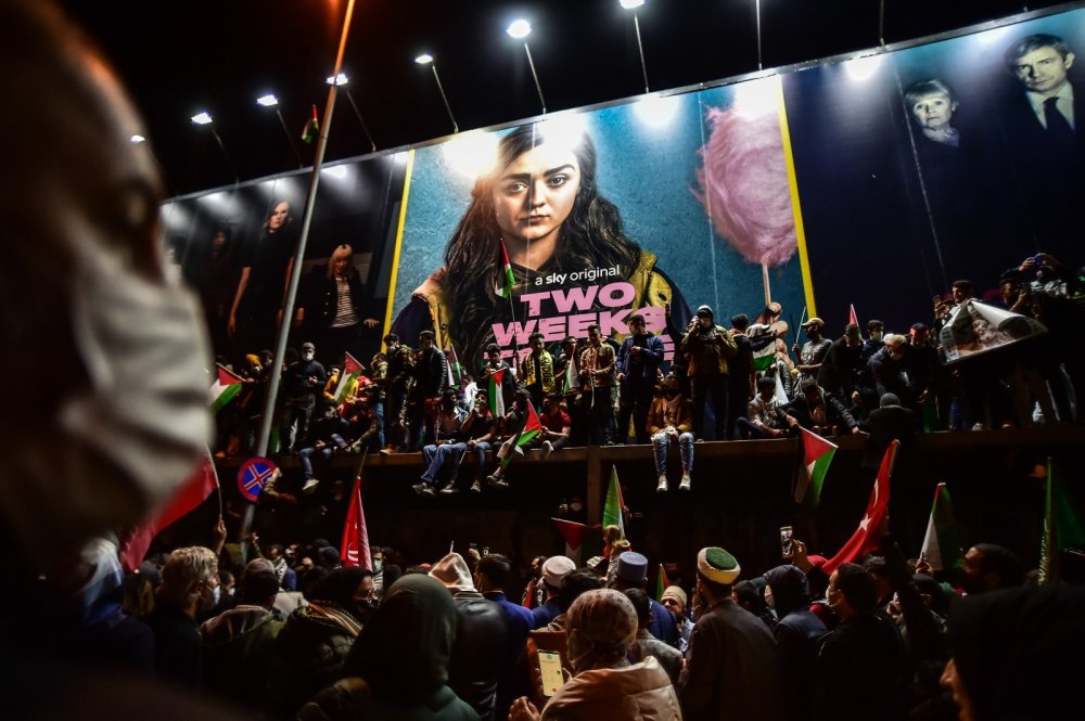 İstanbullular sokakta! İsrail Konsolosluğu önünde Mescid-i Aksa eylemi