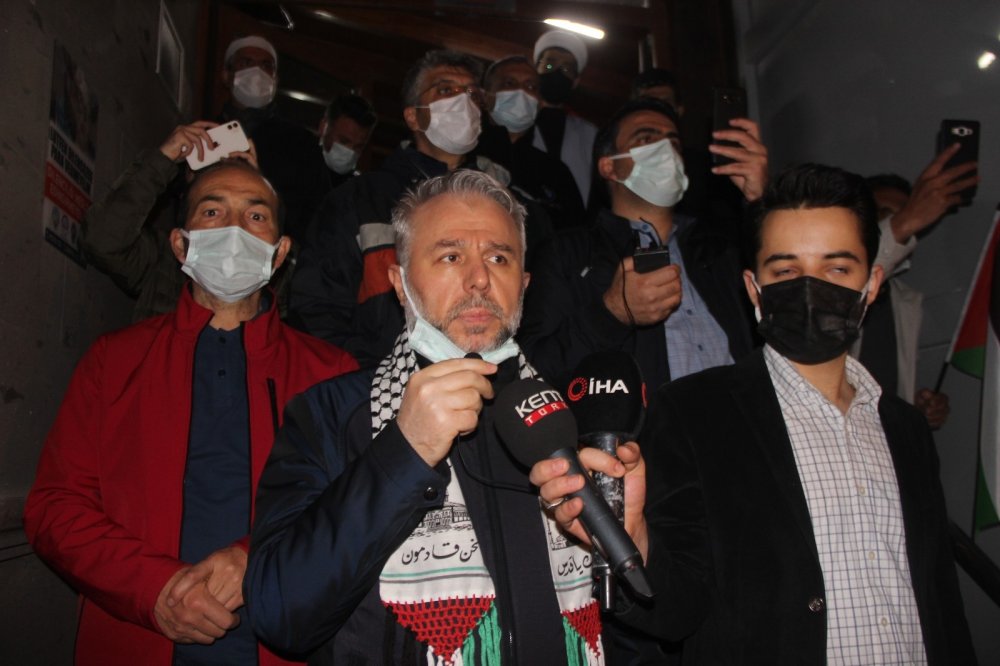 Kayseri’de binlerce kişi Filistin’e destek için sokakta!