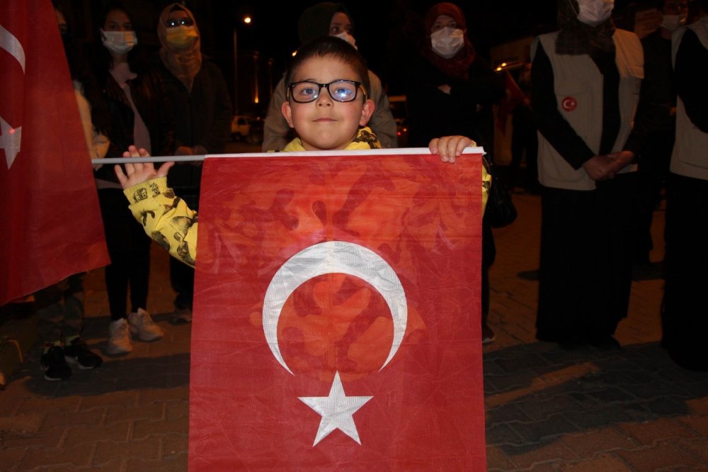 Nevşehirliler Filistin’e İsrail'e lanet yağdırdı