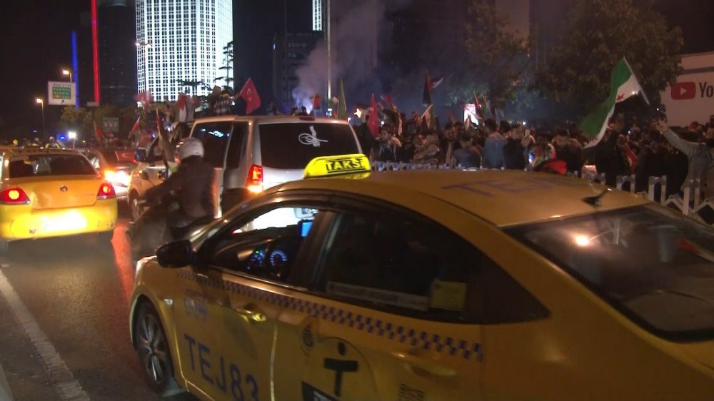 İstanbul'da vatandaşlar sokakta! Konsolosluğu önünde İsrail zulmü protesto edildi