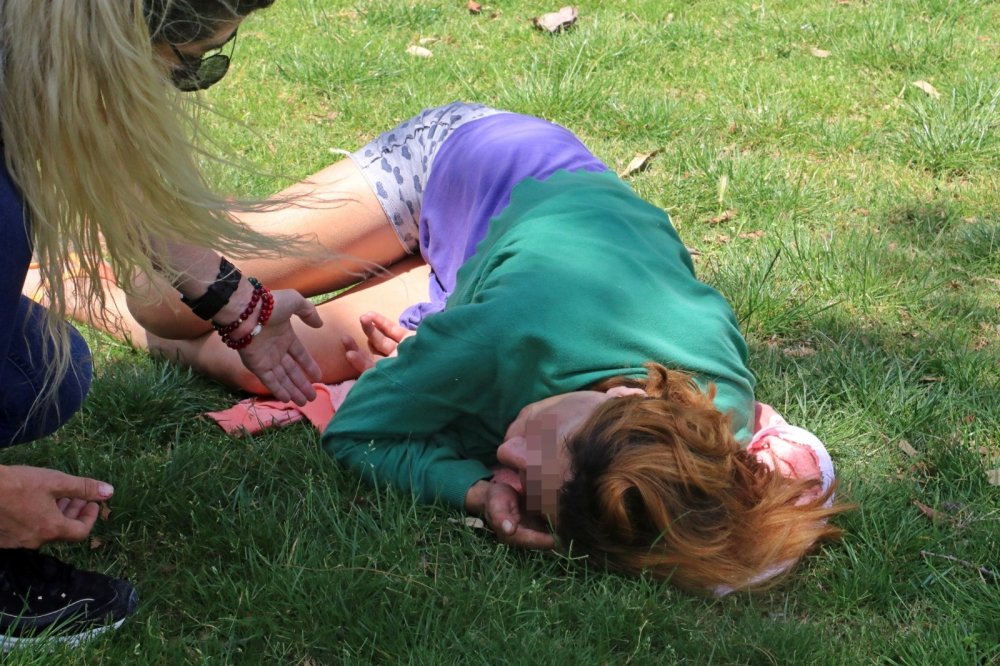 Antalya'da ilginç anlar! Polis dürte dürte uyandırdı