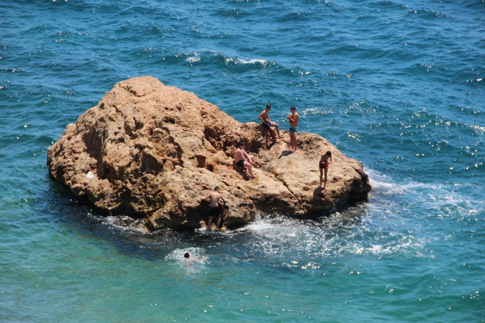 17 gün kapandık ama! Antalya'da yine istenmeyen görüntüler
