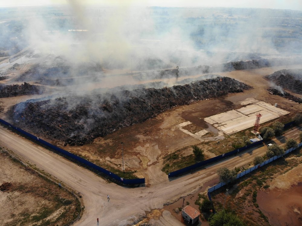 Afyon'daki dev enerji santrali yangını kontrol altına alındı! Soğutma çalışmaları sürüyor