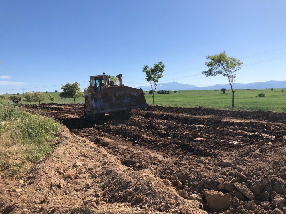 Konya Hüyük grup yolunda çalışmalar sürüyor