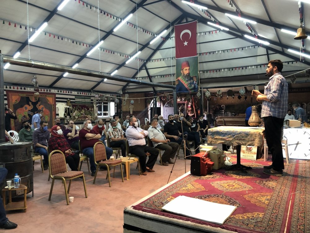 Konya'da müzayedeler sosyal mesafeli başladı