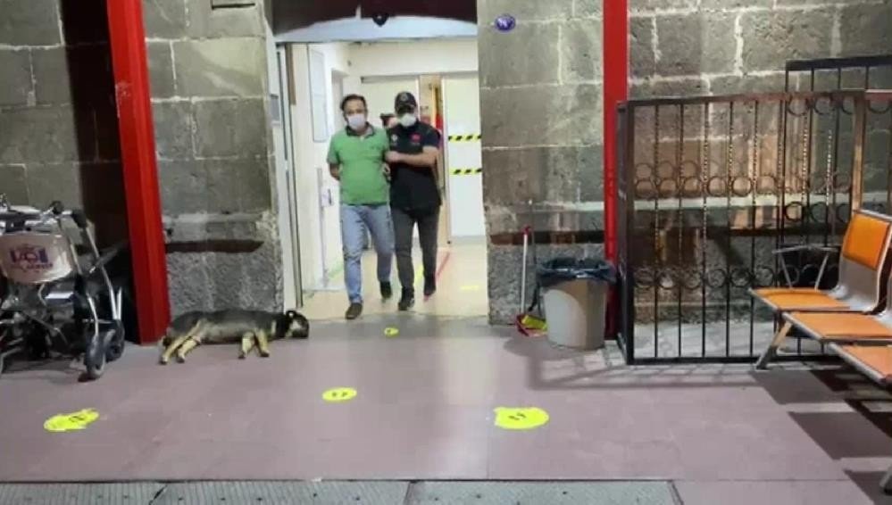 Yurt dışına kaçma hazırlığı yapan FETÖ’cüler gaybubet evlerinde yakalandı!