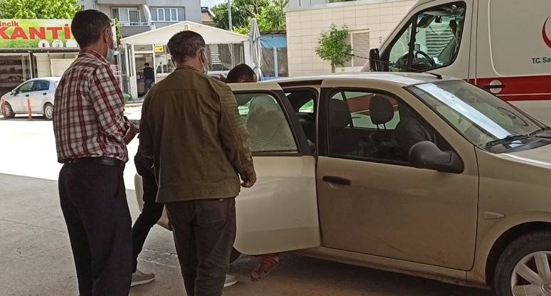 Sokakta buldukları ilaçları şeker zanneden ikizler hastanelik oldu