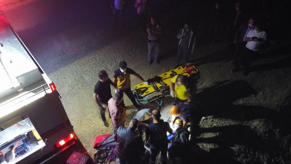 5 arkadaşın baraj gölü gezisi faciayla bitti! Cesedi 100 metrelik uçurumdan 2 saatte çıkarıldı
