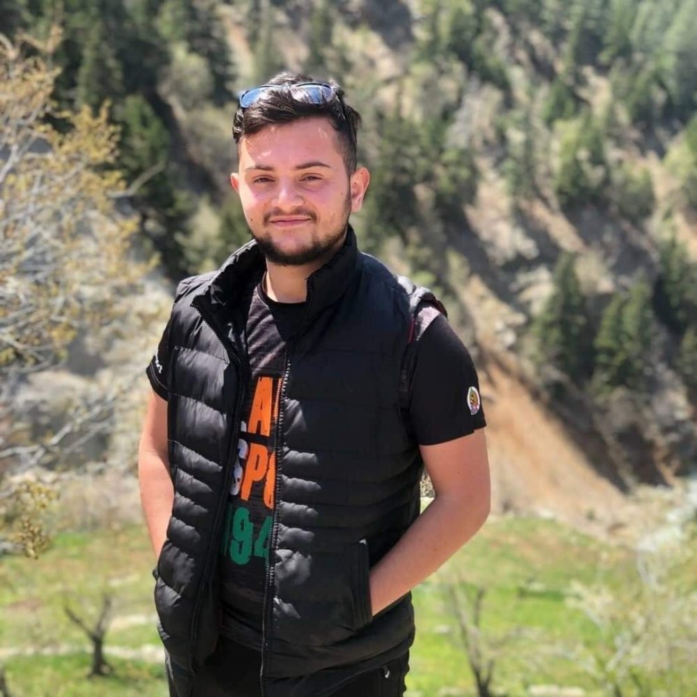 Tankere çarpan motosikletli genç öldü! Alanyaspor camiası yasa boğuldu