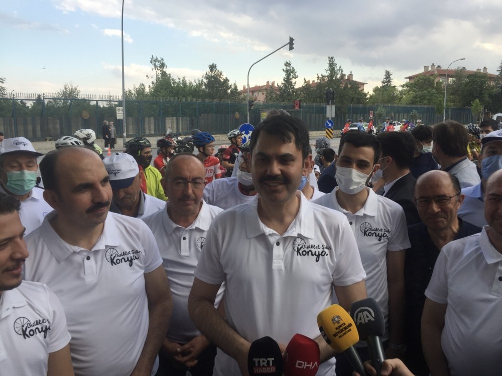 Bakan Kurum Konya Meram Yeni Yol'da bisikletle tur attı