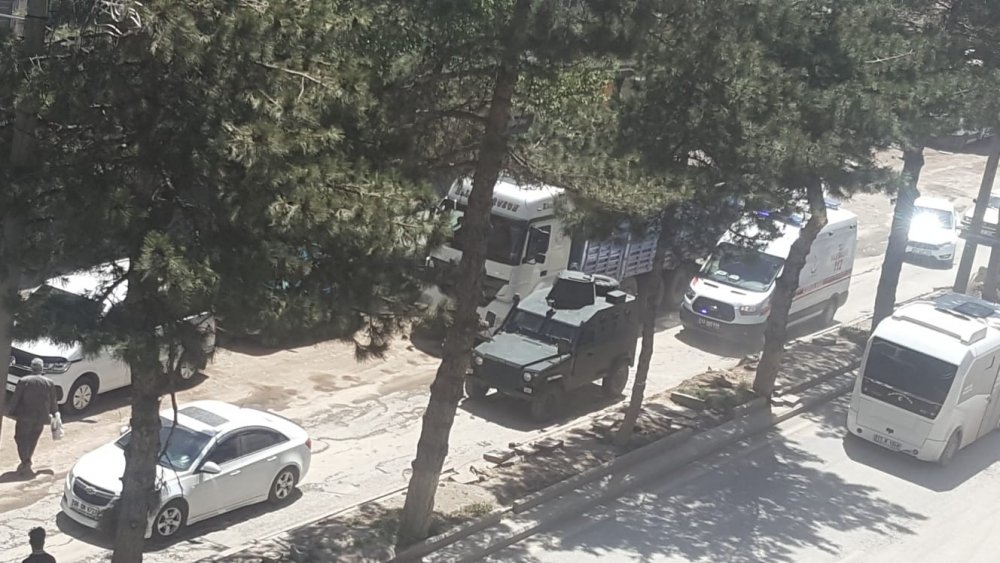 Bitlis Tatvan'da çatışma! 1 şehidimiz var!