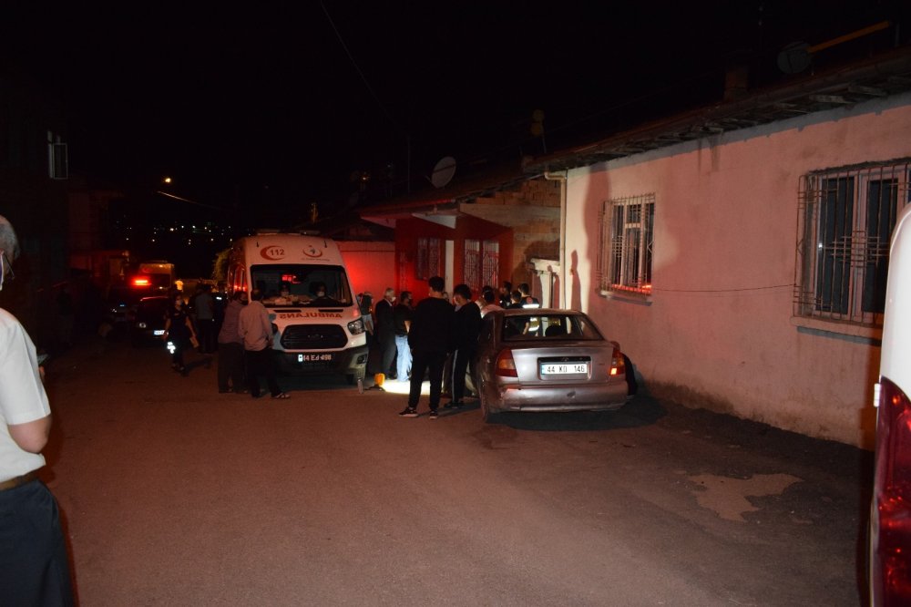 Müstakil evde merdivenden düşen yaşlı kadın öldü!