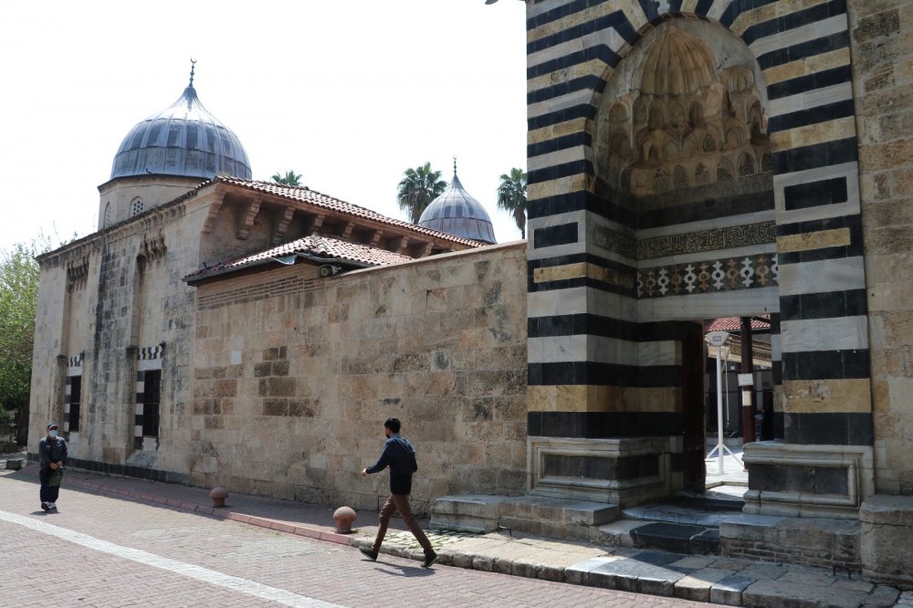 Adana'nın çinilerini Hollanda mı çaldı?