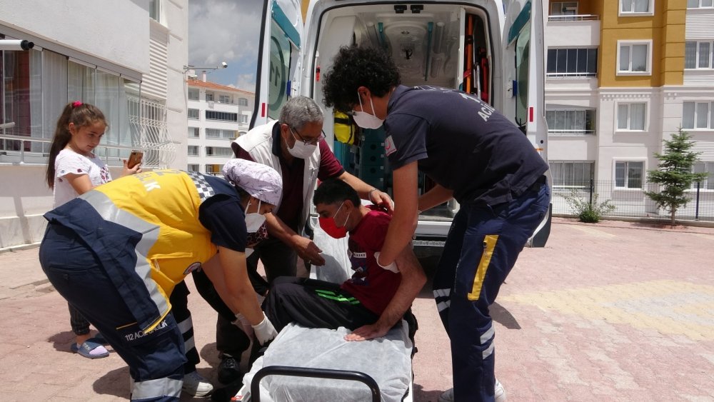 Konya'da koronavirüs aşıları evlerde yapılmaya devam ediyor