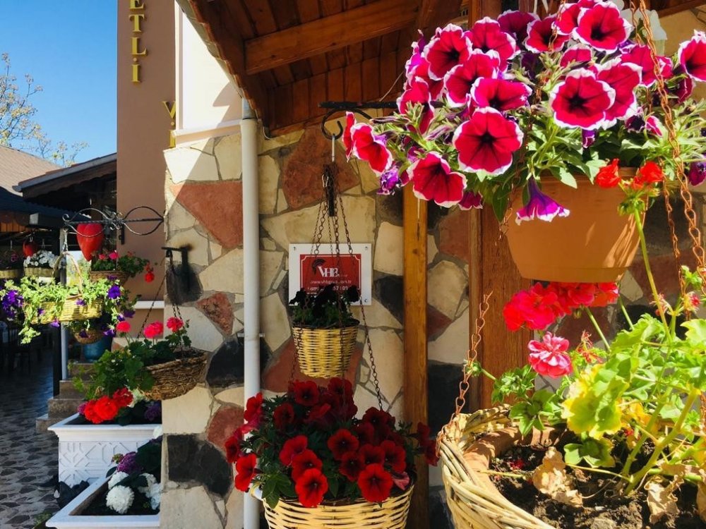 Mersin'in en güzel balkonu onun oldu