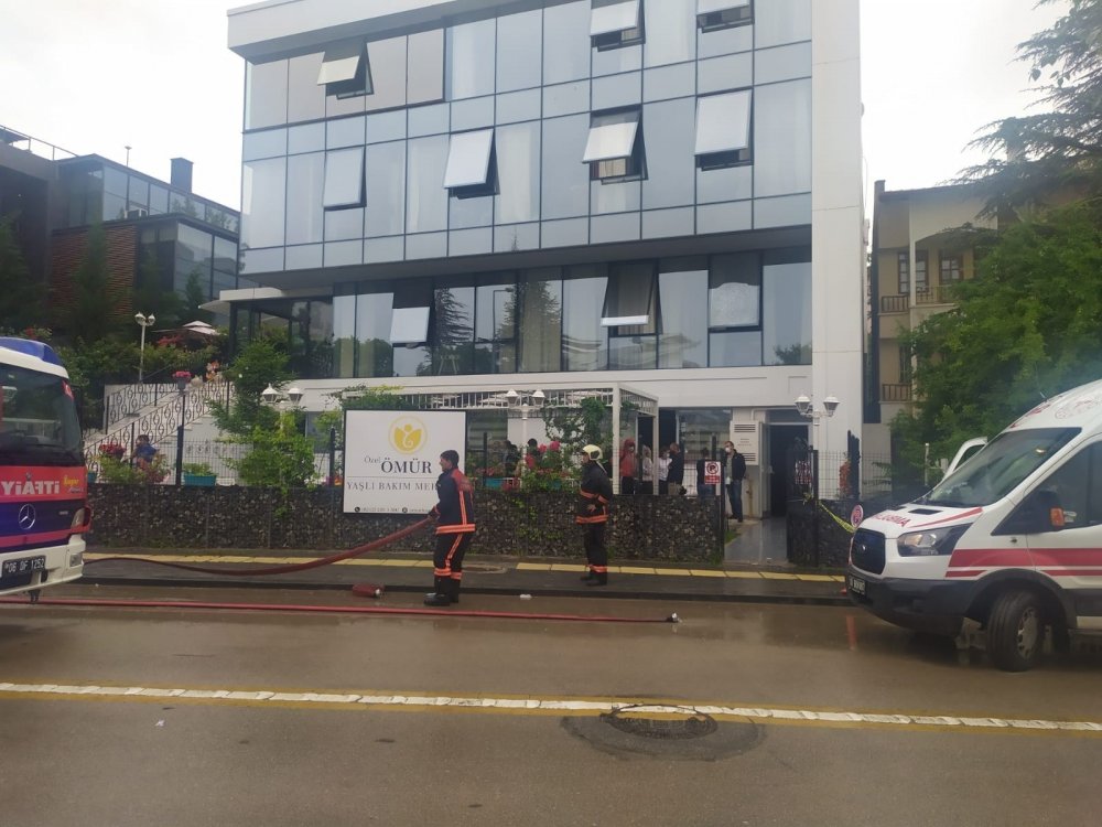 Ankara'da yaşlı bakım ve huzurevinde yangın paniği