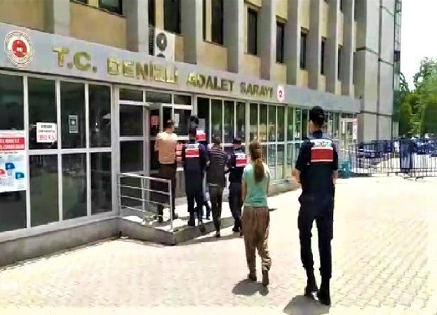 Fabrikadan 70 bin liralık kablo çalan hırsız sevgililer suçüstü yakalandı