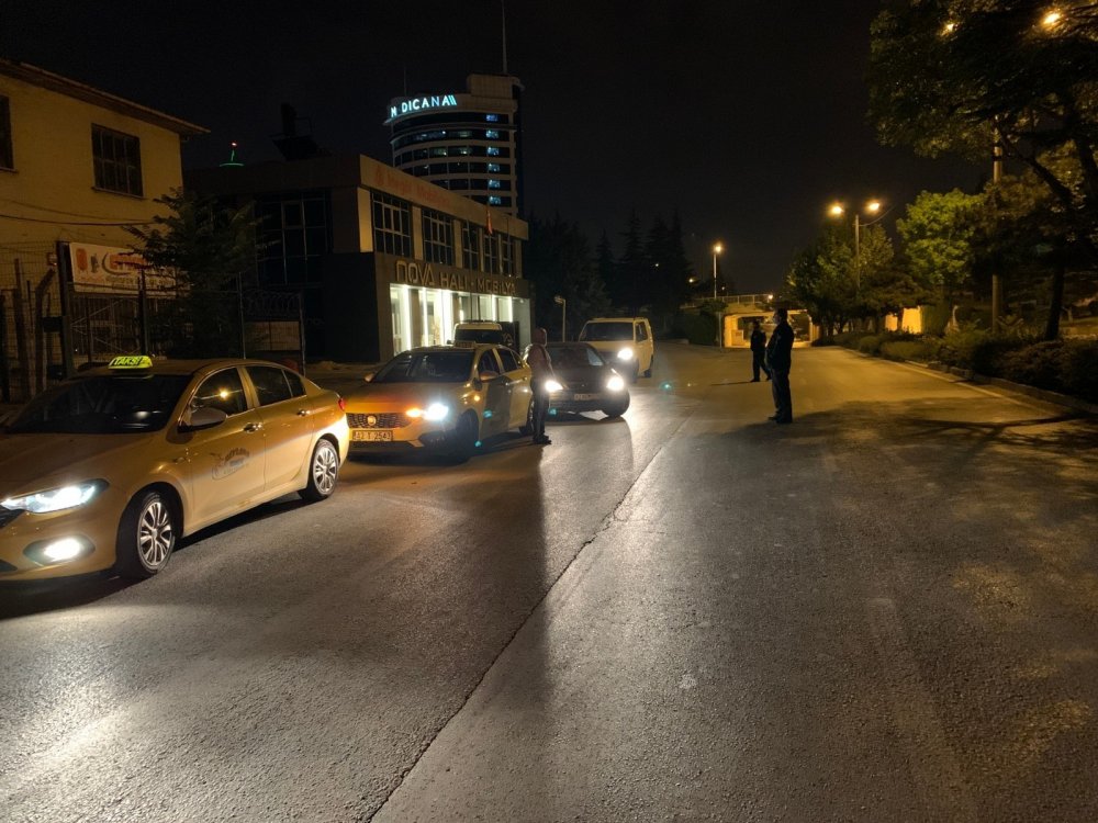 Konya'nın gecelerinde neler oluyor? Rahat tavırlarıyla pes dedirttiler!